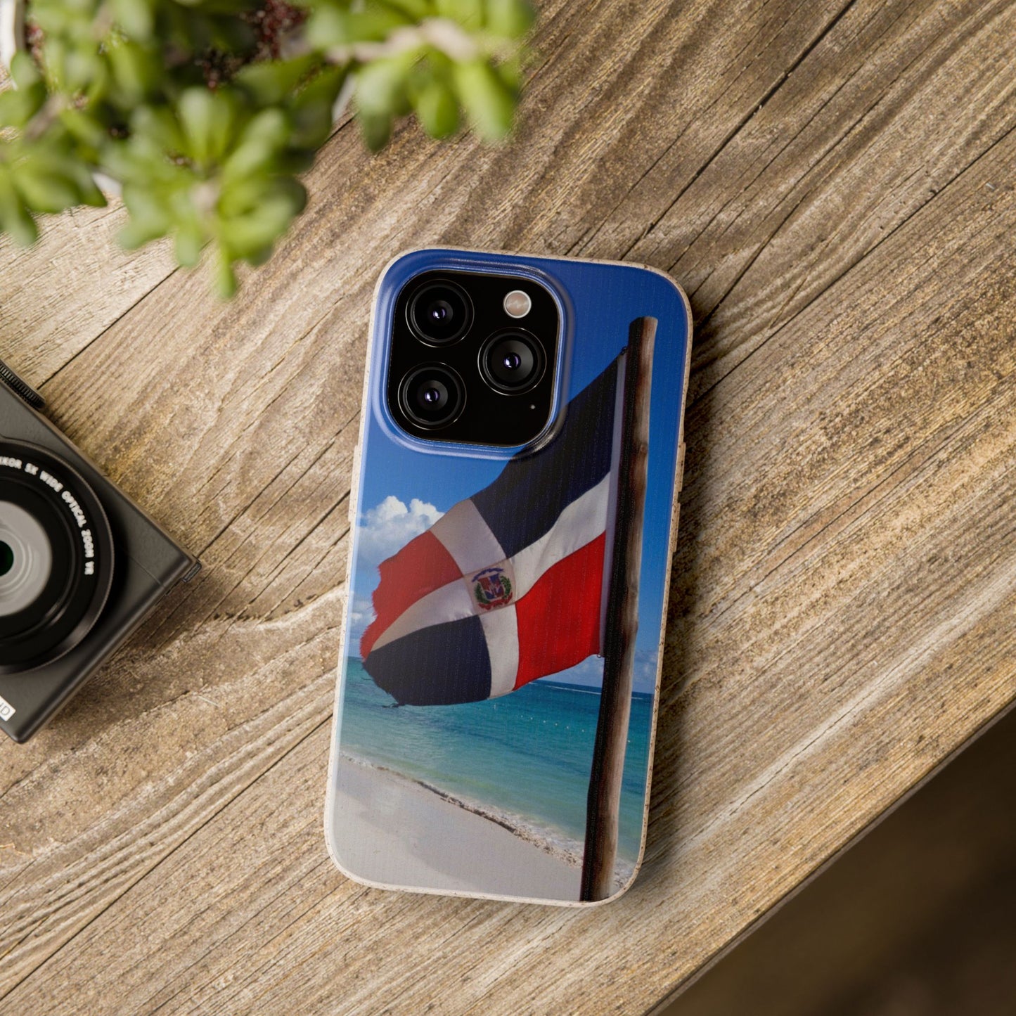 Funda Biodegradable | Bandera de RD en la Playa 🇩🇴 | iPhone y Samsung