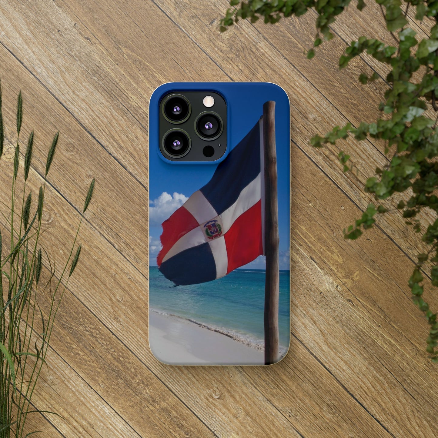 Funda Biodegradable | Bandera de RD en la Playa 🇩🇴 | iPhone y Samsung