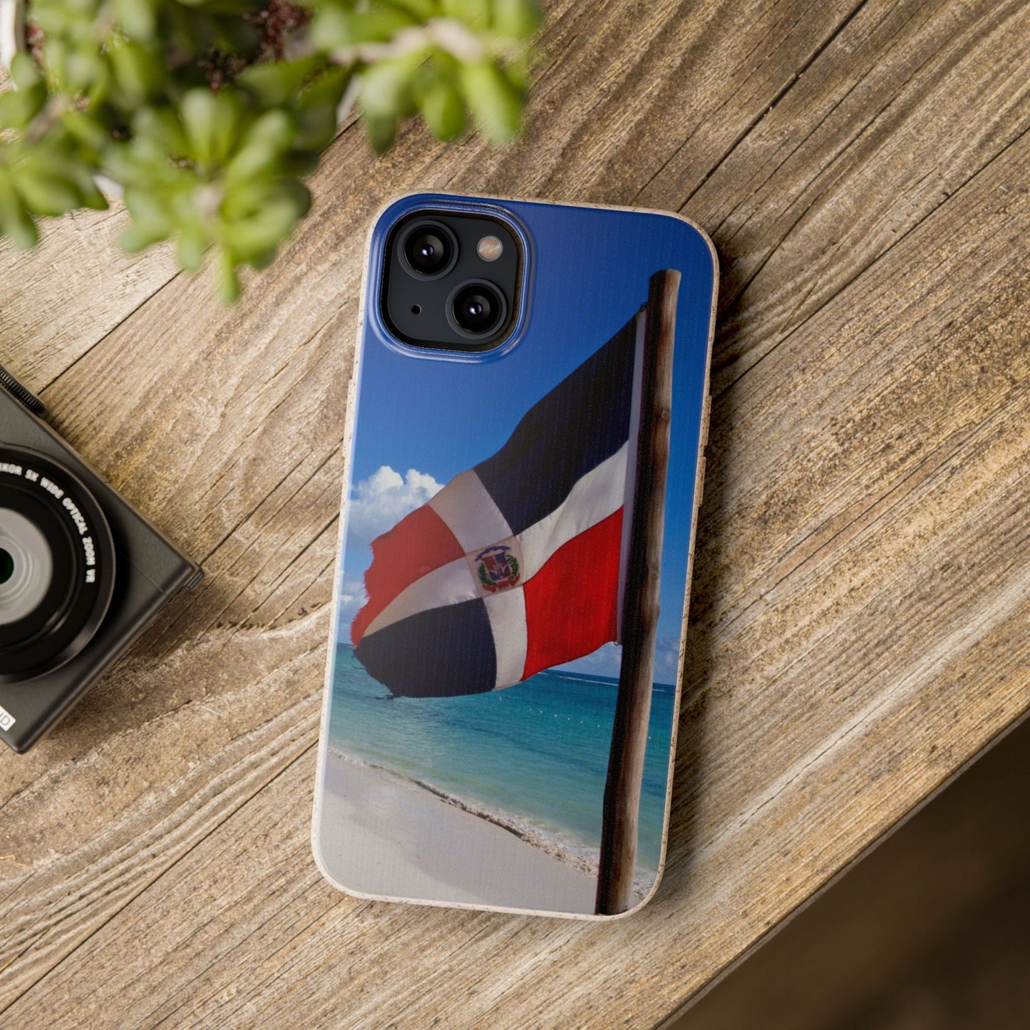 Funda Biodegradable | Bandera de RD en la Playa 🇩🇴 | iPhone y Samsung
