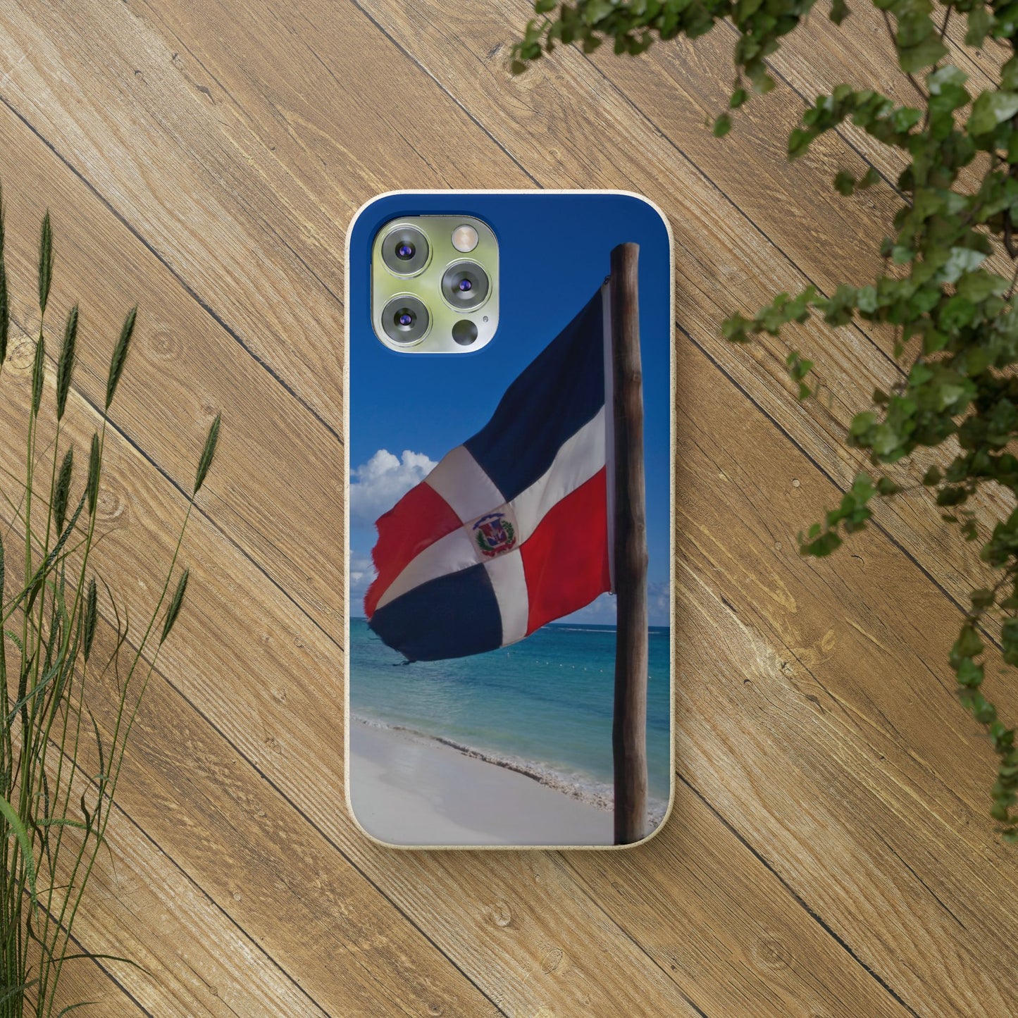 Funda Biodegradable | Bandera de RD en la Playa 🇩🇴 | iPhone y Samsung